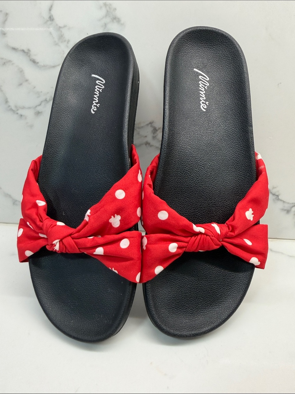 Minnie Women's Red with white Minnie mouse  Knot Slide Sandals